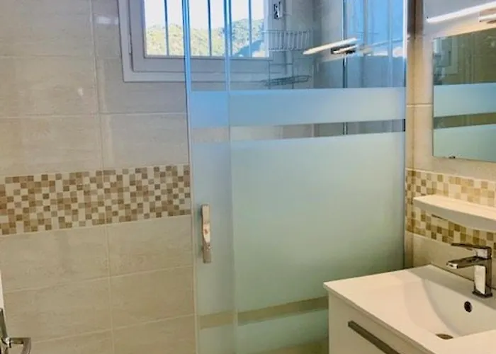 Lumineux Avec Balcon Et Terrasse, Animaux Admis, Parking Securise, Proche Des Thermes - Fr-1-703-123 * Amélie-les-Bains-Palalda